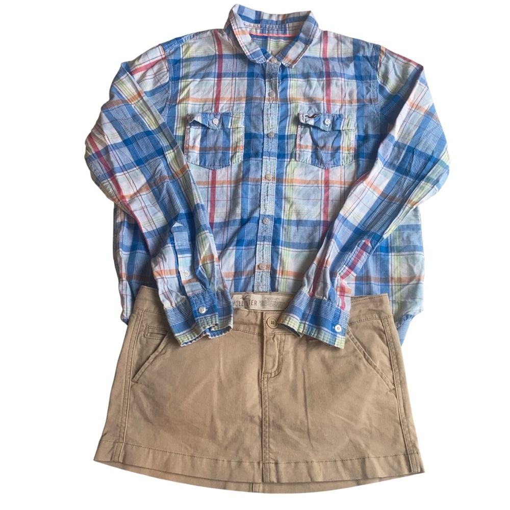 Bundle: Hollister Women’s Plaid Button Down Shirt + Khaki Mini Skirt Size 0‎